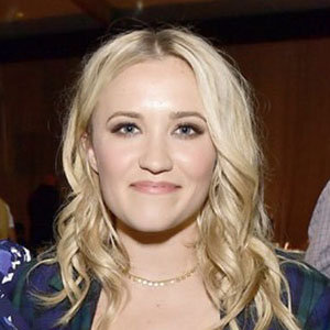 Emily Osment Boyfriend, Family, Net Worth