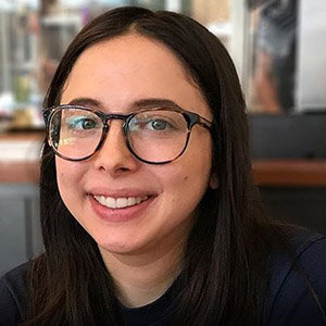 Esther Povitsky Boyfriend, Married, Height, Net Worth