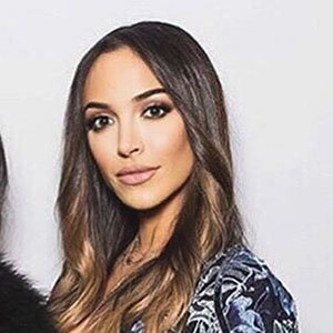 Farrah Aldjufrie Net Worth, Boyfriend, Father