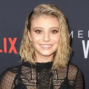 G Hannelius Boyfriend, Parents, Net Worth