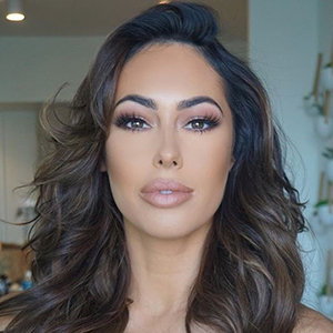 Hope Beel Bio, Age, Husband, Net Worth