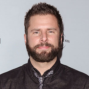 James Roday Married, Wife, Girlfriend, Dating, Net Worth