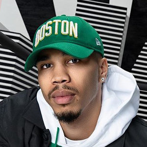 Details On Jayson Tatum Girlfriend, Wife, Son & Parents Background