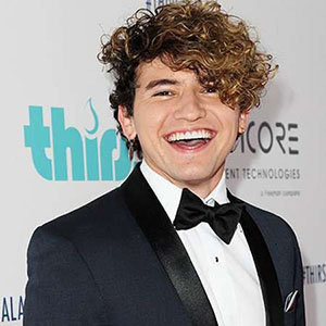 JC Caylen Girlfriend, Gay, Net Worth, Ethnicity