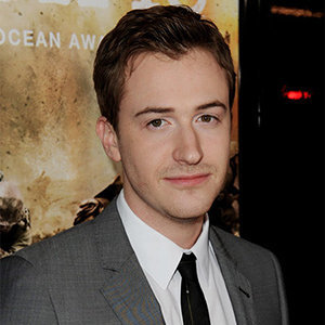 Joseph Mazzello Married, Girlfriend, Gay, Net Worth