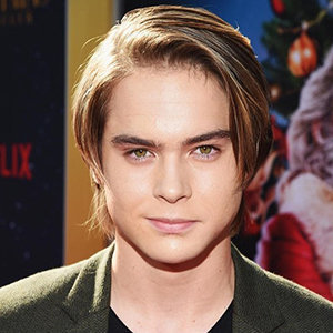 Judah Lewis Parents, Family, Dating, Net Worth