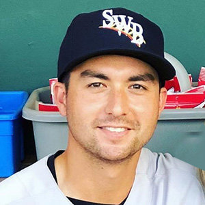 Kyle Higashioka Parents, Wife, Net Worth, Height