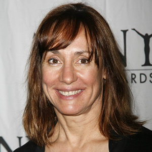 Laurie Metcalf Husband, Lesbian, Children, Net Worth