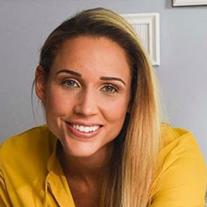 Lolo Jones Net Worth, Parents, Ethnicity, Boyfriend