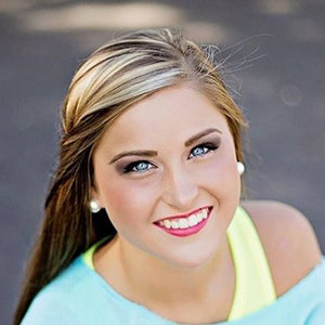 Madison Oberg Wiki, Family, Net Worth, Carson Wentz
