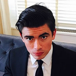 Michael Consuelos (Kelly Ripa's Son) Wiki, Age, Gay, College, Net Worth