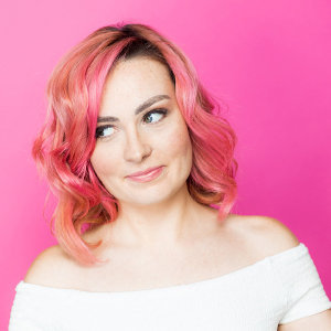Molly Burke Wiki, Age, Husband, Boyfriend