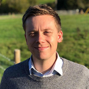 Owen Jones Wiki, Gay, Family, Net Worth