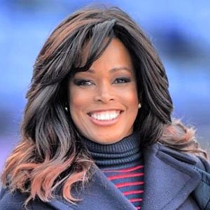 Pam Oliver Salary, Net Worth, Husband, Bio