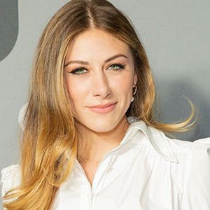 Perry Mattfeld Wiki, Married, Parents, Net Worth