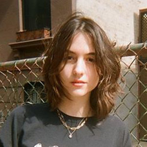 Quinn Shephard Dating, Boyfriend, Net Worth
