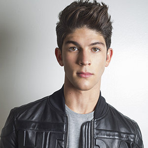 Rahart Adams Wiki, Girlfriend, Dating, Family