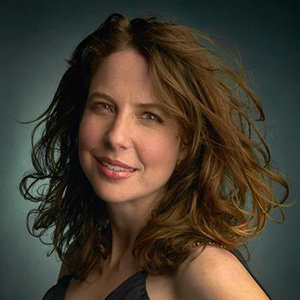 Robin Weigert Married, Husband, Lesbian, Dating, Net Worth
