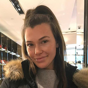 Samantha Hoopes Wiki, Husband, Net Worth, Now