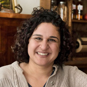 Samin Nosrat Partner, Married, Family, Net Worth