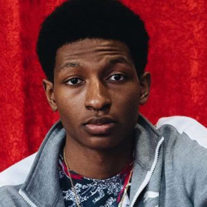 Skylan Brooks Girlfriend, Dating, Parents, Net Worth