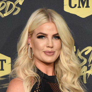 Summer Duncan & Jon Pardi Are Engaged To Get Married, Wedding In 2020