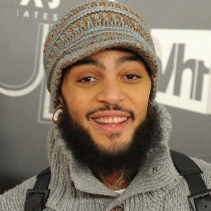 Travie McCoy Girlfriend, Dating, Net Worth | How Much is Rapper Worth?