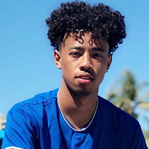 Tray Bills Wiki, Age, Girlfriend, Net Worth