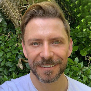 Openly Gay Wayne Goss Coming Out Story! His Bio, Relationship Status