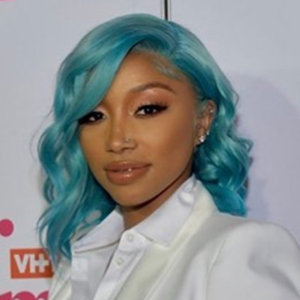 Zonnique Pullins Wiki, Siblings, Husband, Height
