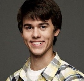 John Luke Robertson Wiki, Married, Wife, Girlfriend, Net Worth, Height