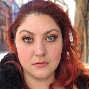 Joy Nash Wiki: Age, Birthday, Married, Husband, Family, Net Worth, Height