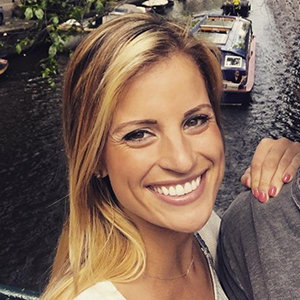 Kim DeGiulio Wiki: Married, Height, Bio, Birthday, Engaged, Fiance, Engagement Ring, Parents