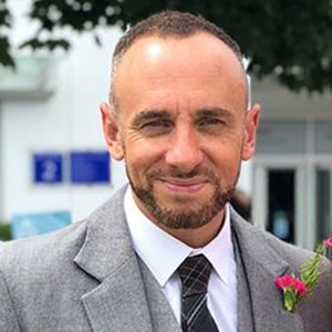 Mark Heyes Partner, Gay, Height, Fashion, Net Worth