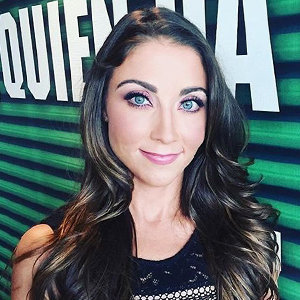 Mary Padian Wiki: Age, Married, Husband, Boyfriend, Net Worth
