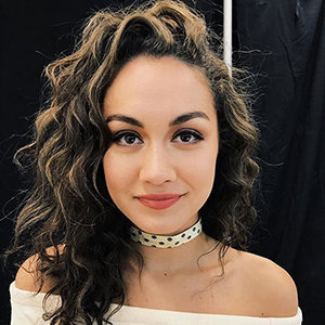 Meg DeLacy Wiki: Age, Birthday, Parents, Siblings, Boyfriend, Dating, Height