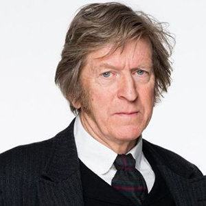 R. H. Thomson Wife, Height, Net Worth, Family