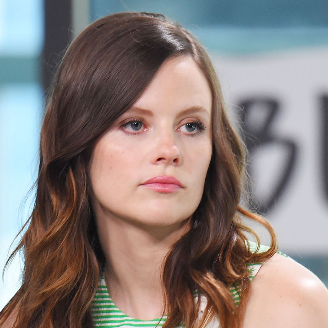 Sarah Ramos Bio: Boyfriend, Dating, Single, Affairs, Family, Net Worth