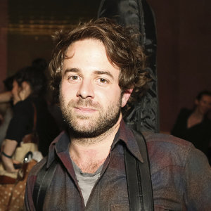Taylor Goldsmith Wiki: Age, Net Worth, Height, Mandy Moore
