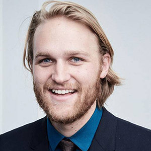 Lodge 49's Wyatt Russell Bio: Married, Wife, Girlfriend